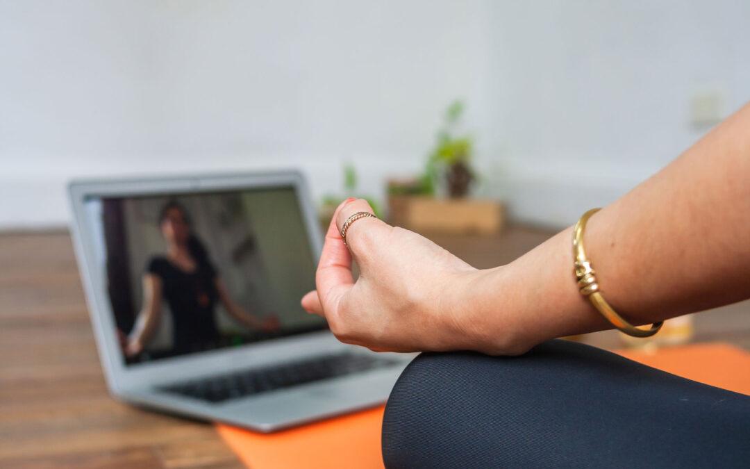 Online terapeutická jóga